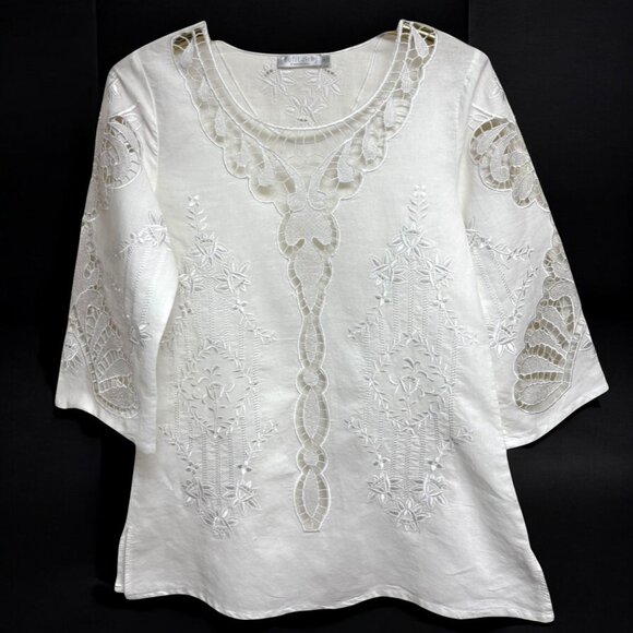 Solitaire by Ravi Khosla White Linen Blend Embroidered Cutout Tunic - Picture 3 of 10